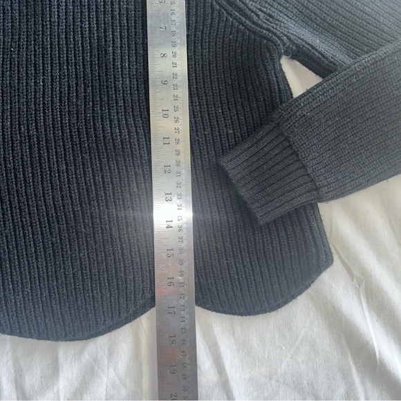 Wilfred Classic Black Knit Sweater Italian Yarn Wool - Picture 9 of 10